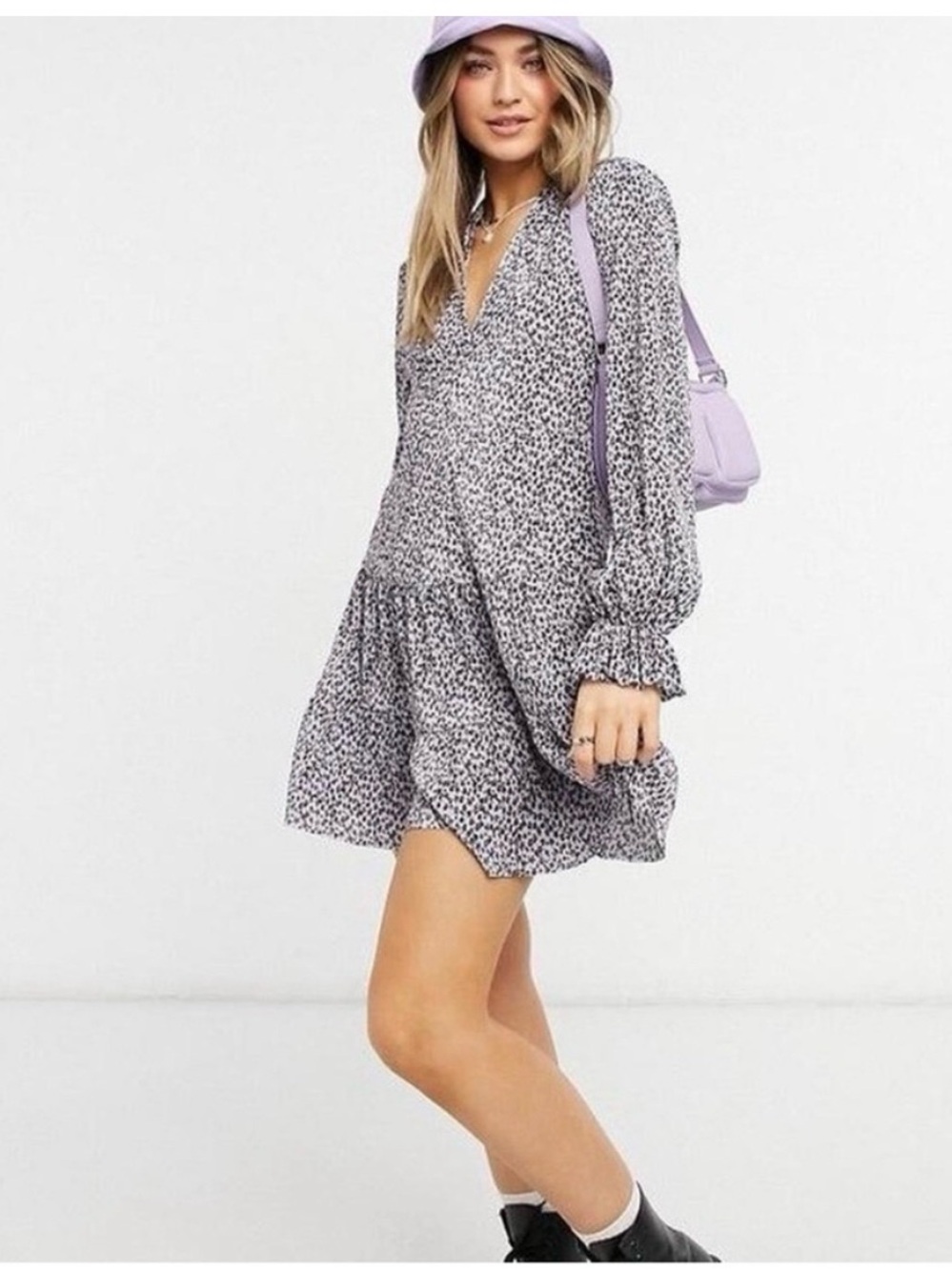 ASOS Plisse V-neck Long-sleeved Tiered Mini Dress VEUC women’s size 12